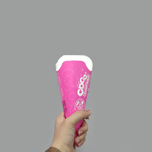 Disposable Hot Food Grade Paperboard Triangle Ice Cream Packaging Pizza Egg Bubble Waffle Food Paper Cone Packing