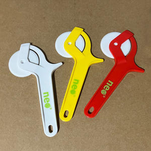 قطاعة بيتزا بالجملة ، قطاعة وشوكة ، قطاعة عجلة بيتزا دائرية ، قطاعة بيتزا بلاستيكية آمنة على الغذاء - Product Image 1