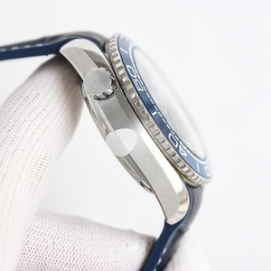 Un Reloj de Calidad No Solo Requiere un Diseño Perfecto, Sino También Materiales de Alta Calidad. Reloj Mecánico para Hombre - Product Image 4