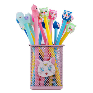 Ventes directes d'usine Style aléatoire 3D dessin animé <span class=keywords><strong>mignon</strong></span> ours patte <span class=keywords><strong>chat</strong></span> flamant rose forme 0.5mm <span class=keywords><strong>mignon</strong></span> créatif papeterie Gel stylo en gros - Product Image 4