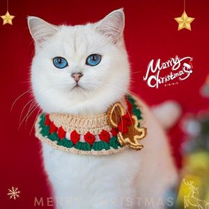 Décorations de vacances pour chat et chien tricotées à la main Collier de Noël Écharpe Bavoir et vêtements pour chaton - Product Image 1