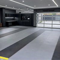 PVC-Klickfliesen 6mm Umweltfreundliche Feuerfeste Rutschfeste Wasserdichte Bodenmatten für Schule Turnhalle Garage Werkstatt Modernes Design