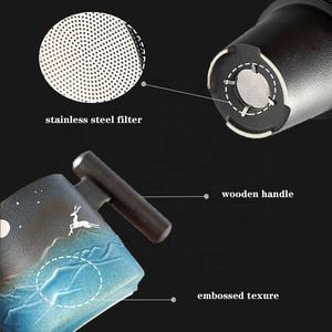 Taza de Té de Cerámica Hecha a Mano de la Montaña Moon Deer, con Infusor y Tapa con Mango de Madera - Product Image 5