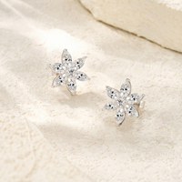 Boucles d'oreilles clous flocon de neige en argent sterling 925 avec moissanite marquise pour femme, couleur D, moissanite VVS1, boucles d'oreilles fleur