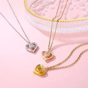 Coppia regalo personalizzato per fare foto 100 lingua ti amo proiezione placcato in oro gioielli di moda collane di lusso donne - Product Image 2