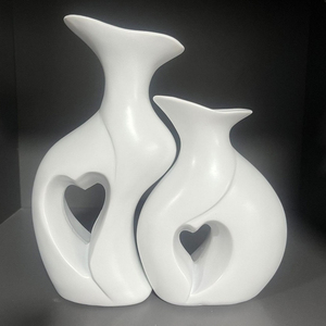 Jarrón <span class=keywords><strong>de</strong></span> Flores al por Mayor <span class=keywords><strong>para</strong></span> <span class=keywords><strong>Regalos</strong></span>, Jarrón <span class=keywords><strong>de</strong></span> Resina Nórdico con Forma <span class=keywords><strong>de</strong></span> Corazón, Decoración <span class=keywords><strong>de</strong></span> Mesa, Decoración <span class=keywords><strong>para</strong></span> <span class=keywords><strong>el</strong></span> Hogar, Hotel, Boda, Regalo, Decoración del Hogar - Product Image 5