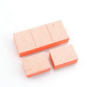 专业美甲沙龙使用一次性迷你指甲缓冲块3.5*2.3*1.2厘米双面海绵橙色抛光砂块 - Product Image 4