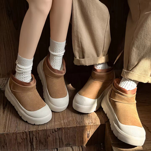 Botas de Nieve de Invierno para Parejas, Diseño de Botas Cortas con Forro de Felpa, Zapatos de Gamuza de Fibra de Vaca para Hombre - Product Image 4