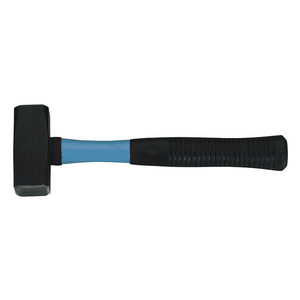 Marteau de maçon Fervi 24 oz avec tête en acier et manche en caoutchouc pour travaux de maçonnerie - Product Image 1