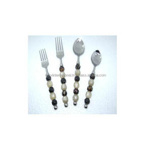 Ensemble de couverts de luxe en acier inoxydable avec poignée en résine couverts pour la décoration de table - Product Image 6