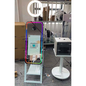 Photomaton 360° avec miroir infini, cadre LED, compatibilité caméra, télécommande 70 pouces - Product Image 1