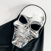 Masque de déguisement d'Halloween Capuche crâne métallique avec cape noire Masques de fête aspect squelette chromé pour couples
