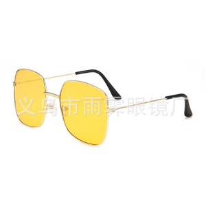 Lunettes de soleil Yiwu Rainy Mist 619, monture carrée en métal, UV400, anti-reflets, unisexe, verres jaunes, type 3, pare-soleil - Product Image 1