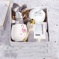 Vente chaude belle tasse personnalisée serviette Souvenir faveurs de mariage pour les invités retour cadeau Unique