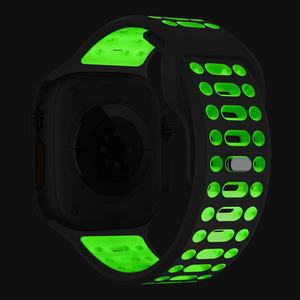 สายนาฬิกาซิลิโคนขายส่งสำหรับ Apple Watch S 10 11 46 มม. Ultra 49 มม. SE 44 มม. สายรัดข้อมือแบบสปอร์ตสองสีพร้อมหัวเข็มขัดแม่เหล็ก - Product Image 6