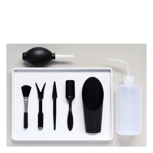 Set di 14 Mini Attrezzi da Giardinaggio OEM DD3226 con Tappetino per Trapianto, Kit di Strumenti Manuali in Miniatura per la Cura delle Piante e delle Succulente - Product Image 6