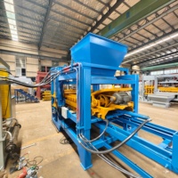 Machine automatique QT8-15 pour la production de blocs de pavés en béton