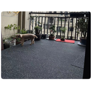 Revêtement de sol en caoutchouc pour espaces commerciaux, certifié sécurité, sans fumée, faible entretien, économique - Product Image 6