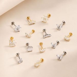 Pendientes de titanio ASTM F136 sin rosca para mujer, tipo labret, hélice, cartílago, parte trasera plana, oro, de inserción, para piercing corporal, venta al por mayor - Product Image 4