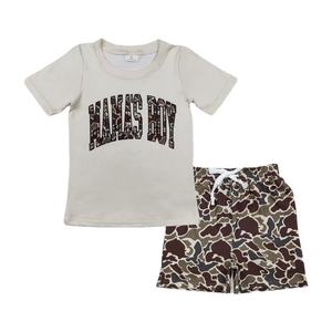 Conjunto de Ropa Casual de 2 Piezas para Niños, Camiseta y Pantalones Cortos con Estampado de Camuflaje RTS Hunting Mama's Boy, Primavera Otoño, 95% Algodón - Product Image 1