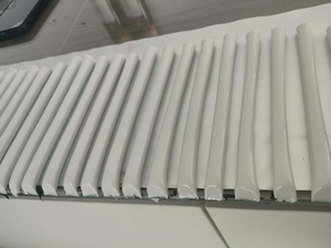 Adhésif polyuréthane à séchage rapide pour la réparation de pare-brise automobile et le scellant de panneaux de carrosserie marine et automobile - Product Image 6