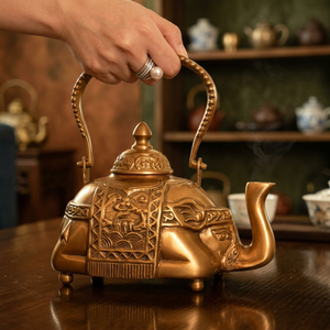 Théière en métal en forme d'éléphant oriental avec couvercle et poignée, bouilloire décorative - Product Image 4