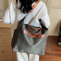 Sacs en toile de fabrication italienne de couleur unie pour femmes, grande capacité, sacs fourre-tout à bandoulière pour toutes les saisons, sacs à main tendance pour le shopping et les voyages