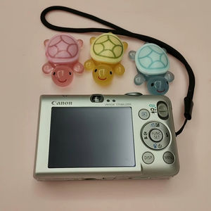 Cámara Digital Mini <span class=keywords><strong>Canon</strong></span> IXUS 95is de <span class=keywords><strong>Segunda</strong></span> <span class=keywords><strong>Mano</strong></span> con Sensor CCD para Fotografía - Product Image 1