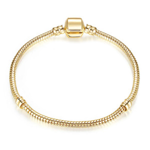 <span class=keywords><strong>Bracciale</strong></span> di Alta Qualità in Cuoio Vintage con Charm Placcati Argento Braccialetti in Stile Europeo a Catena <span class=keywords><strong>Serpente</strong></span> Adatti per Bracciali Fini Fai da Te da <span class=keywords><strong>Donna</strong></span> - Product Image 6