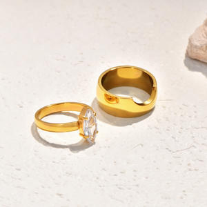 Bague YF8365 en acier inoxydable plaqué or 18 carats, étanche, avec zircon en forme de losange, élégante, tendance et empilable - Product Image 2