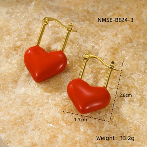 Set di <span class=keywords><strong>Gioielli</strong></span> per la <span class=keywords><strong>Festa</strong></span> <span class=keywords><strong>della</strong></span> <span class=keywords><strong>Mamma</strong></span> in Acciaio Inossidabile con Agata Rossa, Bracciale con Charm a Cuore e Conchiglia, Orecchini e Anello, Regalo per la Madre - Product Image 2