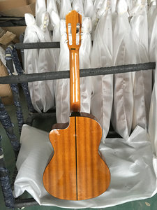 Guitarra Clásica eléctrica de 39 "con 4 bandas EQ (ACG21CE) - Product Image 6