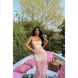 เดรสสายเดี่ยวลายดอกไม้ ดีไซน์หรูหราสไตล์วินเทจ พิมพ์ลายดอกไม้ แขนพองโปร่งแสง ทรงเอ็มไพร์ แต่งระบาย ไซส์ XL สำหรับงานปาร์ตี้กลางวัน - Product Image 4