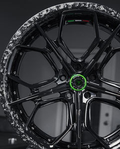 هانروي 23 برميل × × × 23 × 12 لامبورغيني تورس ملمع كربون مزخرف مراكز سوداء عجلات مصنوعة في الصين - Product Image 3