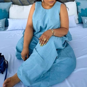 Haut court sans manches ample avec taille cintrée et pantalon large - Nouvel ensemble 2 pièces pour femmes de style africain - Product Image 4