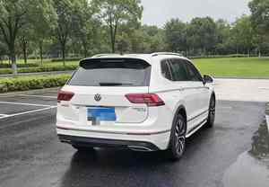 Volkswagen <span class=keywords><strong>Tiguan</strong></span> L a Benzina Usata in Vendita, SUV Familiare di Medie Dimensioni per Commercio all'Ingrosso Internazionale - Product Image 5