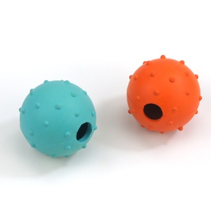 Contoh gratis mainan hewan peliharaan <span class=keywords><strong>Spiky</strong></span> karet tidak beracun bola gemerincing kucing mainan bermain - Product Image 1