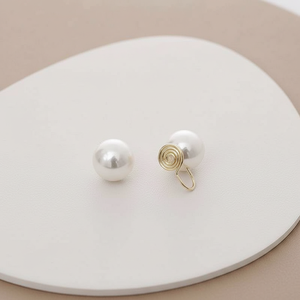 Vendita calda di lusso coreano stile Vintage foglia orecchini con cuore di strass di moda di moda goccia di perle per ragazze all'ingrosso - Product Image 2