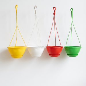 Pots de fleurs suspendus en plastique colorés avec crochets pour une utilisation en intérieur et en extérieur, design minimaliste moderne, petite taille - Product Image 1