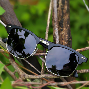 <span class=keywords><strong>Gafas</strong></span> <span class=keywords><strong>de</strong></span> <span class=keywords><strong>Sol</strong></span> Polarizadas con Diseño <span class=keywords><strong>de</strong></span> Logotipo Personalizado, Estilo <span class=keywords><strong>de</strong></span> Marca, para <span class=keywords><strong>Hombre</strong></span>, Tendencia 2025, Retro, Unisex, <span class=keywords><strong>de</strong></span> Lujo, UV400, Sin Montura, Cuadradas, Cómodas - Product Image 1