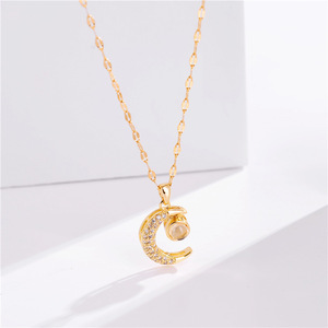 Nouveauté : Collier de créateur de marque, bijoux de luxe en acier inoxydable plaqué or 18 carats avec pendentif lune pour femme, fabrication de bijoux - Product Image 4