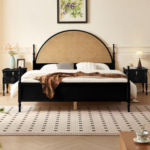 سرير مزدوج بتصميم نورديك عصري مقاس 1.8 متر، مصنوع من الخشب الصلب البسيط والروطان مع مساحة تخزين مبتكرة لغرف النوم الرئيسية في بيوت الضيافة - Product Image 5