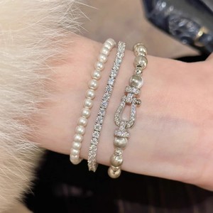 Bracciale Trendy con Fibbia a Ferro di Cavallo Effetto Occhio di Gatto Dorato, Bracciale Elastico Vintage di Alta Gamma per Feste - Product Image 6