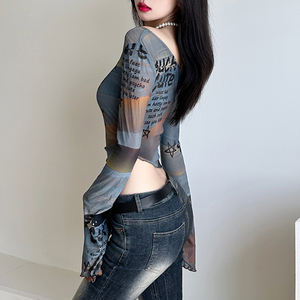 Haut en maille à imprimé lettres, à une épaule, pour femmes, ourlet irrégulier, manches longues, crop top, streetwear sexy, coupe ajustée, haut transparent - Product Image 5