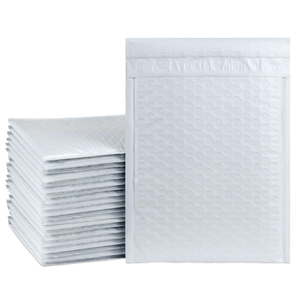 Bolsas de Correo Acolchadas de Poliéster Mate con Burbujas, Autosellables, para Embalaje, Sobres de Envío Impermeables, Bolsas de Burbujas Acolchadas de Poliéster - Product Image 1