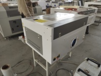 Découpeuse laser CO2 40W 50W 400*400MM avec contrôle M2, lit en nid d'abeille, axe Z motorisé, long passage, pompe à air, pompe à eau