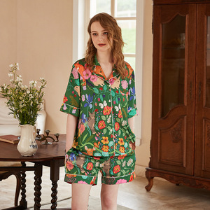 Nueva primavera y verano, pijamas de jardín de bosque de fondo verde para mujer, ropa de casa de seda helada de otoño para mujer - Product Image 4