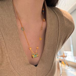 Collar con Colgante de Candado de Longevidad, Diseño Único de Estética Tradicional China, Chapado en Oro de 22K, Plata S925 con Esmalte, para Mujer, Marca Dylam - Product Image 4