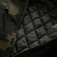 Veste pour homme personnalisée avec imprimé camouflage intégral, en sergé de coton, capuche amovible, doublure matelassée épaisse, fermeture à boutons et à glissière bidirectionnelle
