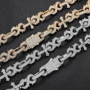 Collar Personalizado Fulsun Hip Hop de Plata de Ley 925 con Moissanita para Hombre, Diseño de Cruz de Espinas en Forma de 8, Cadena Cubana - Product Image 3